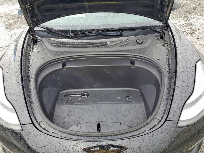 60863036 :رقم المزاد ، 5YJ3E1EA0LF740885 vin ، 2020 Tesla Model 3 مزاد بيع