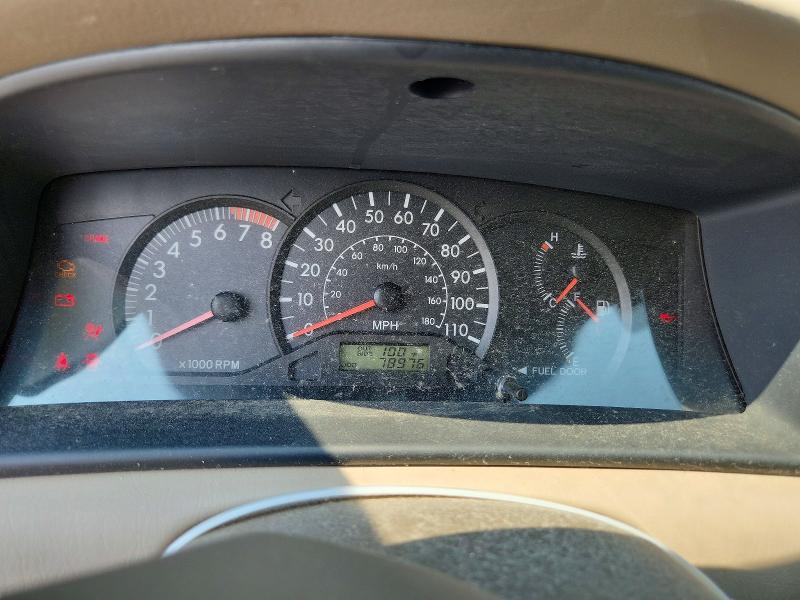 2005 Toyota Corolla მანქანა იყიდება აუქციონზე, vin: 1NXBR32E45Z385017, აუქციონის ნომერი: 61427696
