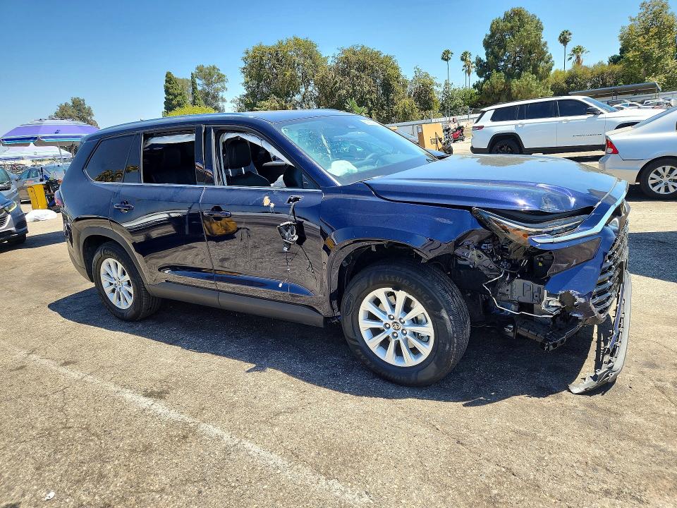60280486 :رقم المزاد ، 5TDAAAA53SS028540 vin ، 2025 Toyota Grand Highlander مزاد بيع