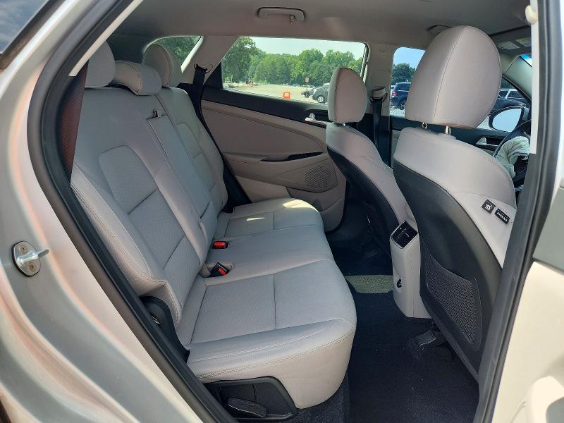 Продажа на аукционе авто 2019 Hyundai Tucson, vin: KM8J33ALXKU885868, номер лота: 62751346