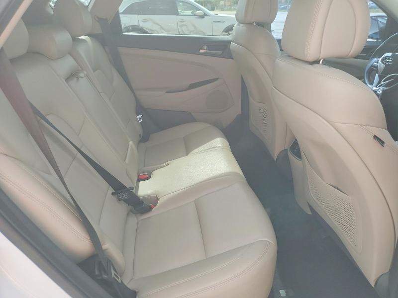Продажа на аукционе авто 2018 Hyundai Tucson, vin: KM8J33A28JU809734, номер лота: 63046126