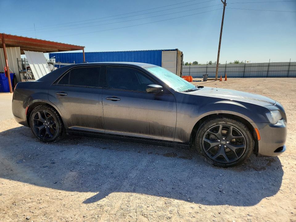 2020 Chrysler 300 მანქანა იყიდება აუქციონზე, vin: 2C3CCAAG1LH220533, აუქციონის ნომერი: 59306956