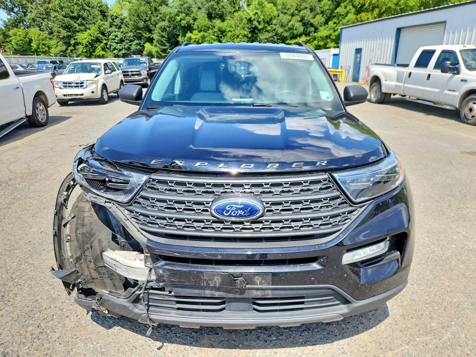 59989806 :رقم المزاد ، 1FMSK7DH3MGC26795 vin ، 2021 Ford Explorer مزاد بيع