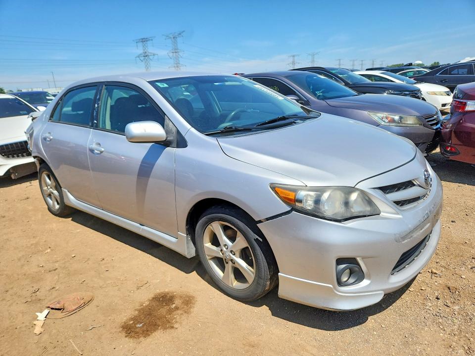 59985236 :رقم المزاد ، 2T1BU4EEXBC556429 vin ، 2011 Toyota Corolla مزاد بيع