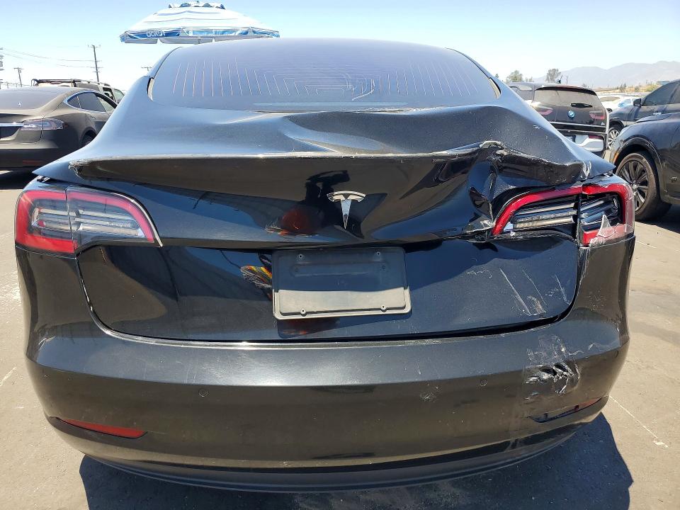 2018 Tesla Model 3 მანქანა იყიდება აუქციონზე, vin: 5YJ3E1EA4JF172346, აუქციონის ნომერი: 60414766