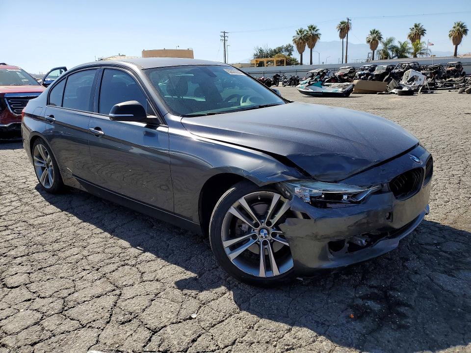 2014 Bmw 328 მანქანა იყიდება აუქციონზე, vin: WBA3D3C57EF099315, აუქციონის ნომერი: 62820006