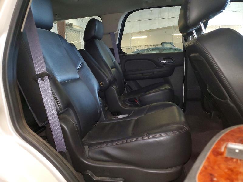 59852746 :رقم المزاد ، 1GNSKCE08CR245858 vin ، 2012 Chevrolet Tahoe مزاد بيع