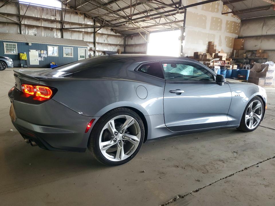 61127216 :رقم المزاد ، 1G1FF1R72M0121352 vin ، 2021 Chev Camaro مزاد بيع