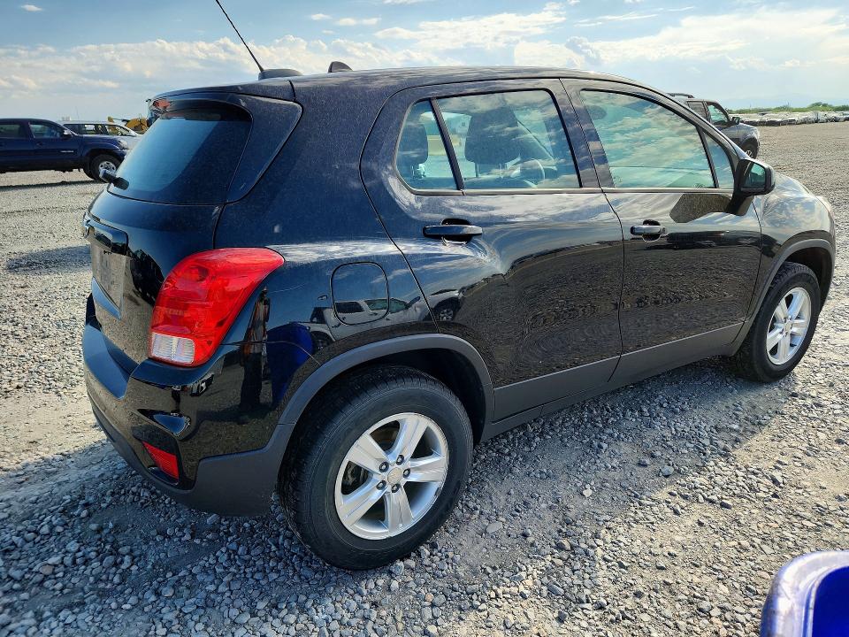 60802796 :رقم المزاد ، 3GNCJNSB3HL238467 vin ، 2017 Chevrolet Trax مزاد بيع