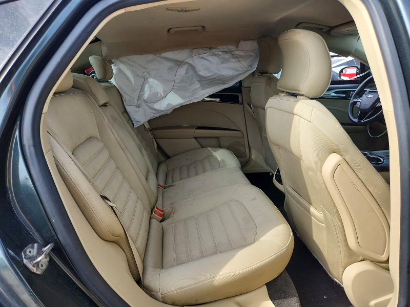 60460956 :رقم المزاد ، 1FA6P0H71F5117126 vin ، 2015 Ford Fusion مزاد بيع