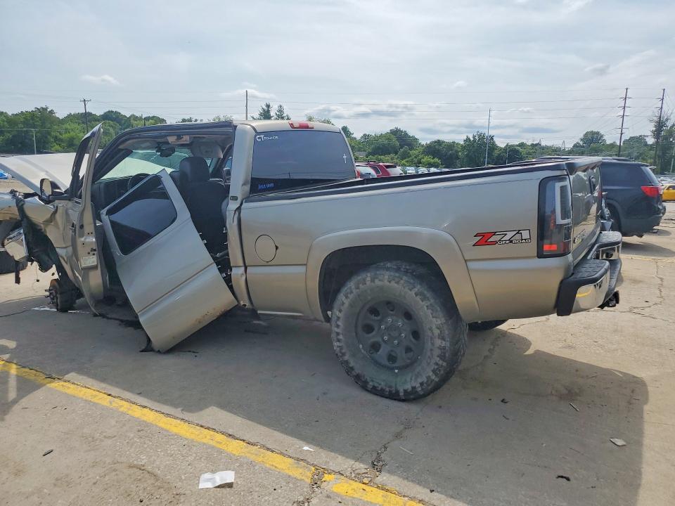 Продажа на аукционе авто 2003 Chevrolet Silverado, vin: 1GCEK19T53E232586, номер лота: 59709596