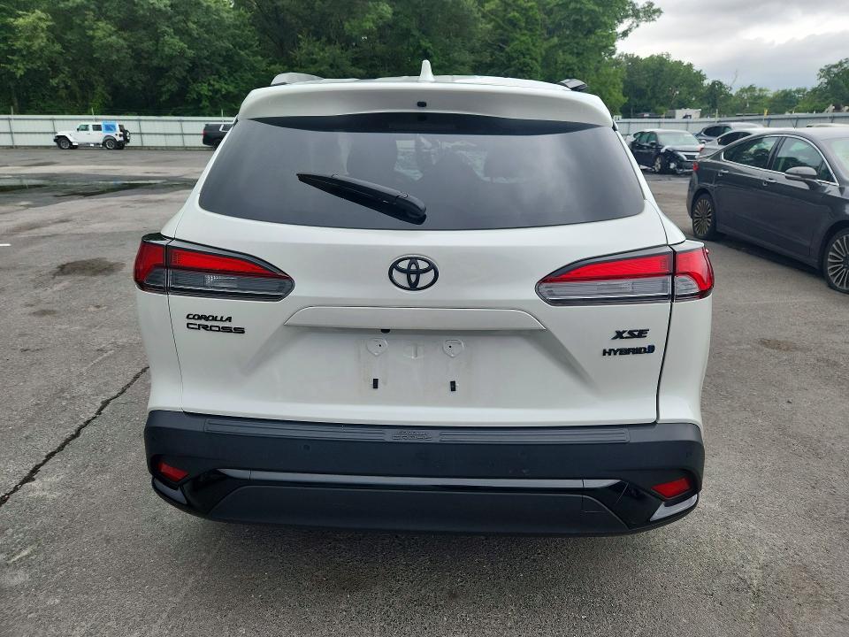 59621476 :رقم المزاد ، 7MUFBABG5RV023830 vin ، 2024 Toyota Corolla Cross Hybrid مزاد بيع