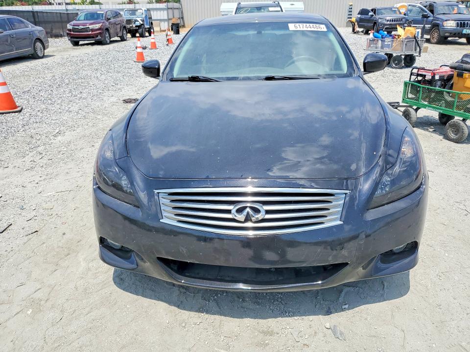 Продажа на аукционе авто 2015 Infiniti Q60 Convertible, vin: JN1CV6FEXFM810129, номер лота: 61744486