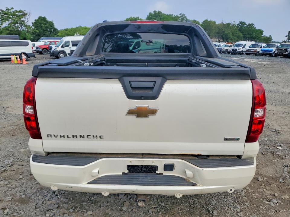 59794346 :رقم المزاد ، 3GNVKGE00AG228733 vin ، 2010 Chevrolet Avalanche مزاد بيع