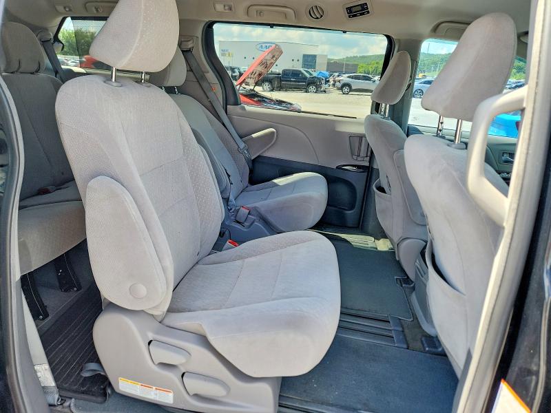 Продаж на аукціоні авто 2018 Toyota Sienna, vin: 5TDKZ3DC7JS959852, номер лоту: 60196796