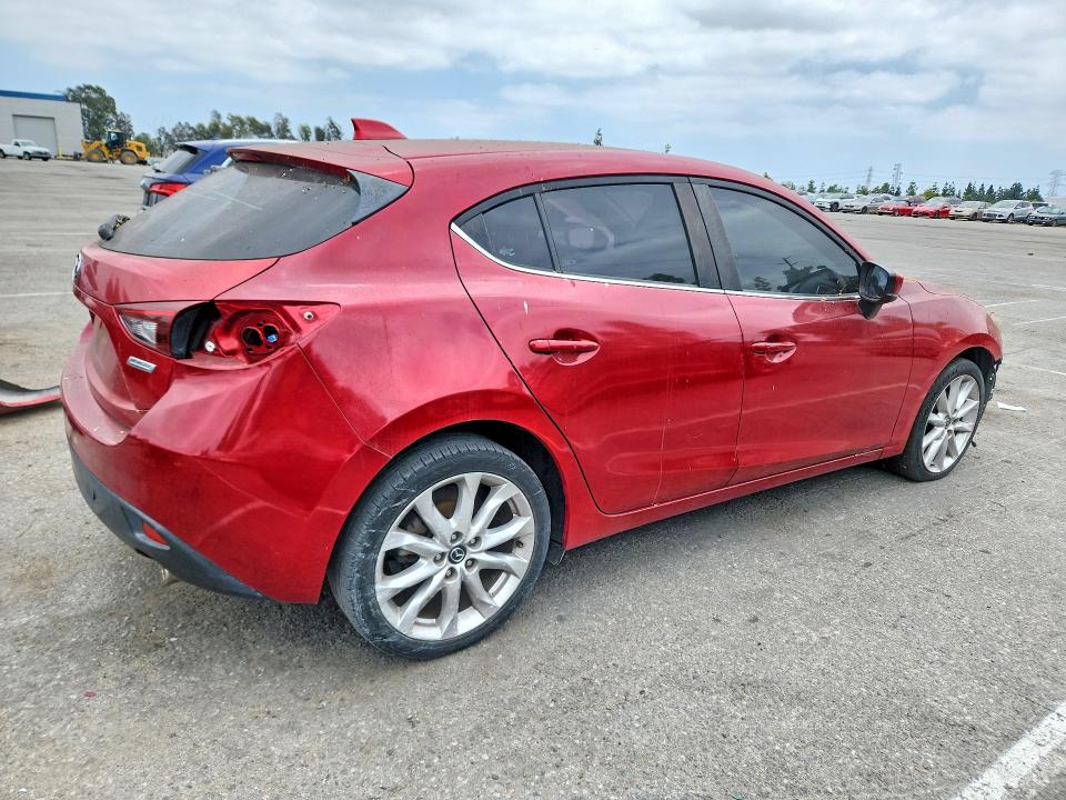 59724256 :رقم المزاد ، JM1BM1L30F1228091 vin ، 2015 Mazda 3 مزاد بيع