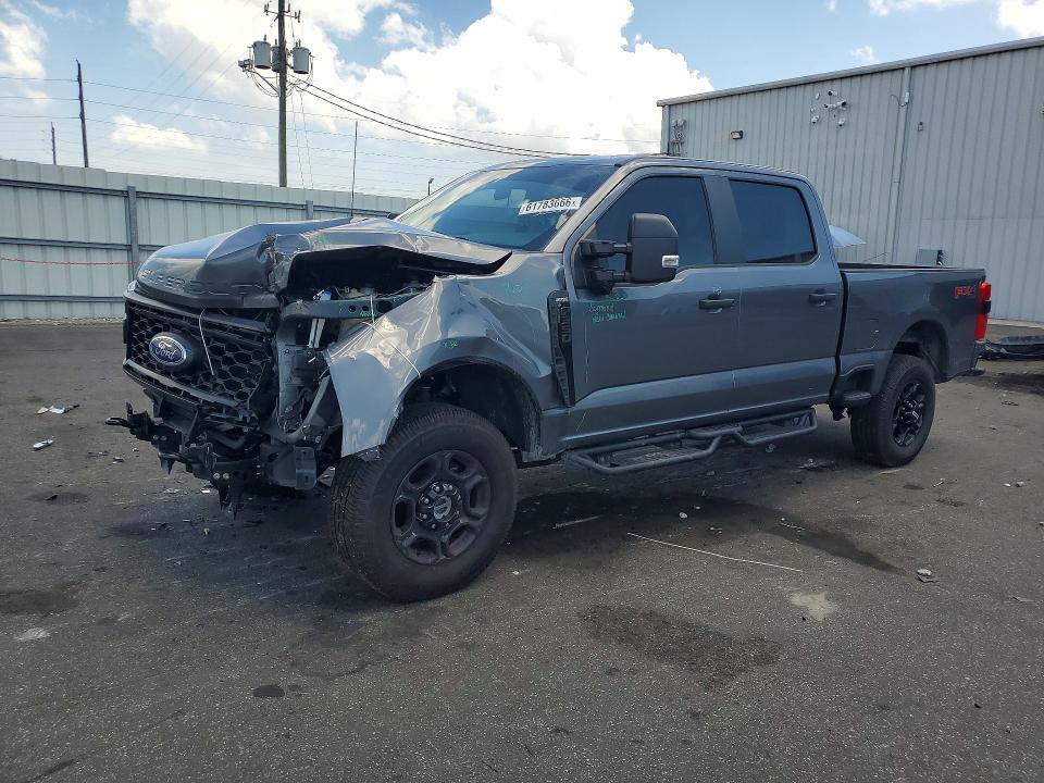 Продажа на аукционе авто 2023 Ford F350, vin: 1FT8W3BA0PED40447, номер лота: 61783666