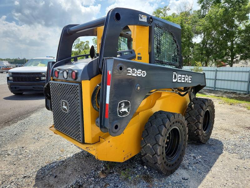 Продажа на аукционе авто 2010 John Deere 326d, vin: 1T0326DLTA0187350, номер лота: 62245476