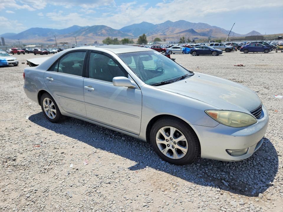 2006 Toyota Camry მანქანა იყიდება აუქციონზე, vin: 4T1BE30K86U133163, აუქციონის ნომერი: 61756346