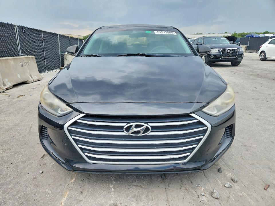 2017 Hyundai Elantra მანქანა იყიდება აუქციონზე, vin: 5NPD84LF1HH054035, აუქციონის ნომერი: 61913006