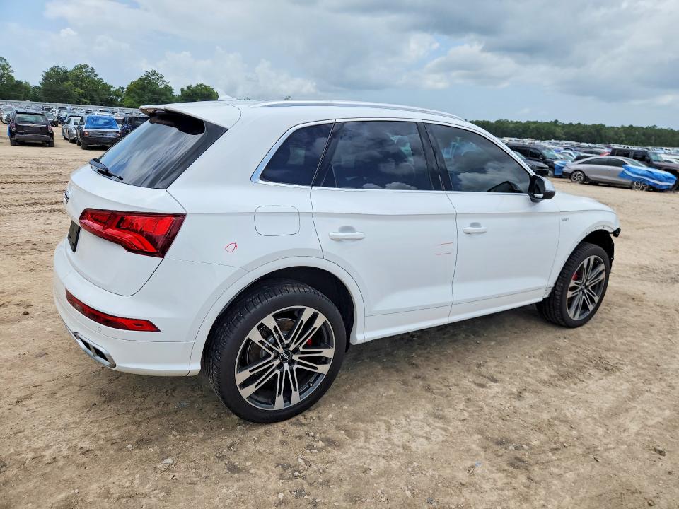 62336056 :رقم المزاد ، WA1B4AFY2K2024219 vin ، 2019 Audi Sq5 مزاد بيع