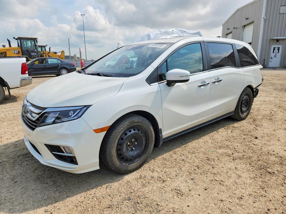 Продажа на аукционе авто 2018 Honda Odyssey, vin: 5FNRL6H66JB510110, номер лота: 59782386