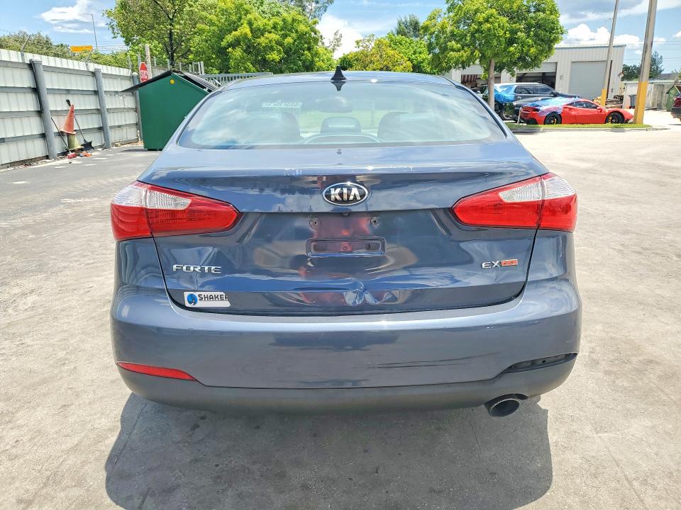 2016 Kia Forte მანქანა იყიდება აუქციონზე, vin: KNAFZ4A87G5490393, აუქციონის ნომერი: 63321826
