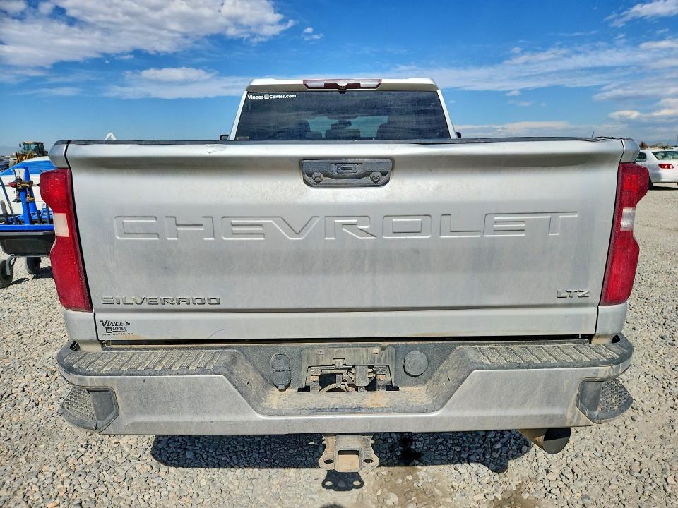 60331056 :رقم المزاد ، 1GC4YPEY7MF117739 vin ، 2021 Chevrolet Silverado مزاد بيع