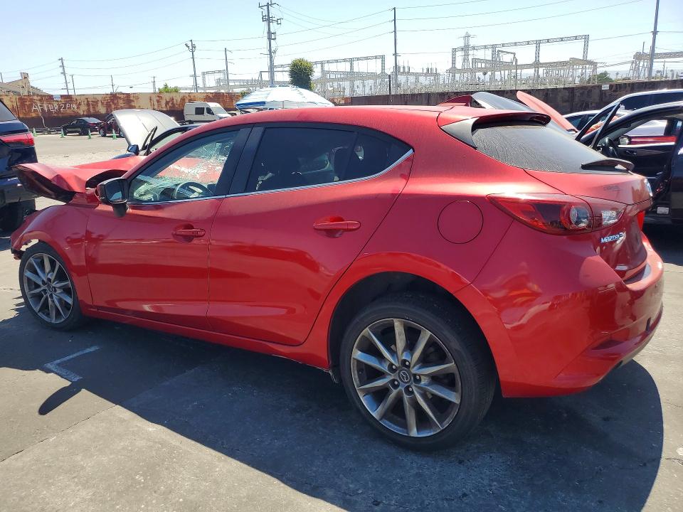 Продажа на аукционе авто 2018 Mazda 3, vin: JM1BN1M32J1156234, номер лота: 61360866