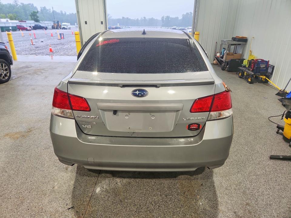 61737866 :رقم المزاد ، 4S3BMDJ6XB2214959 vin ، 2011 Subaru Legacy مزاد بيع