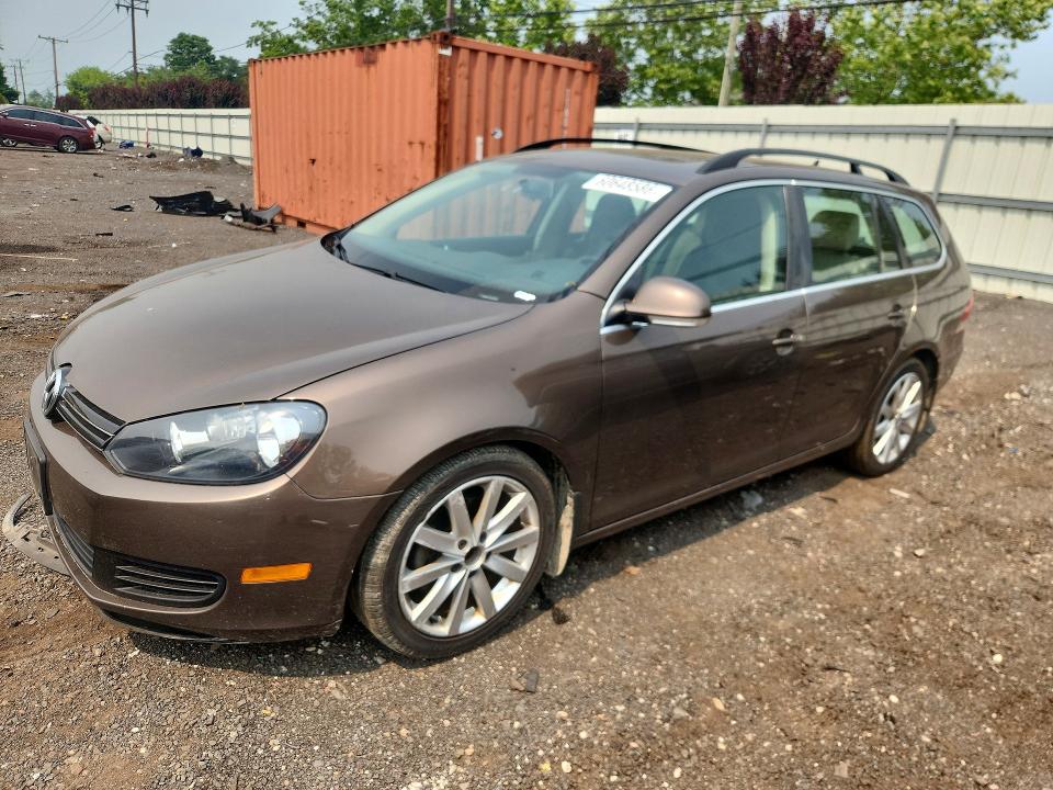 60648586 :رقم المزاد ، 3VWPP7AJ8EM626780 vin ، 2014 Volkswagen Jetta مزاد بيع