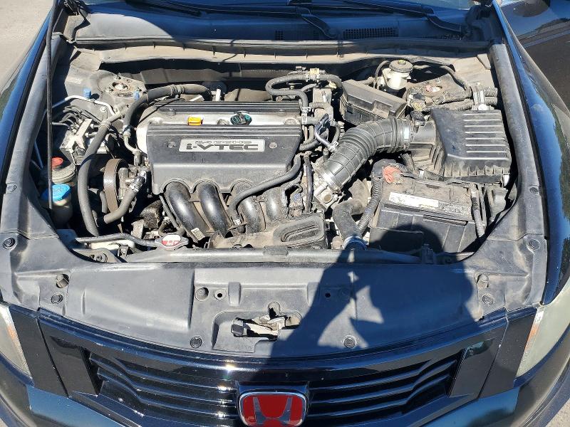 61111806 :رقم المزاد ، 1HGCP26898A131209 vin ، 2008 Honda Accord مزاد بيع