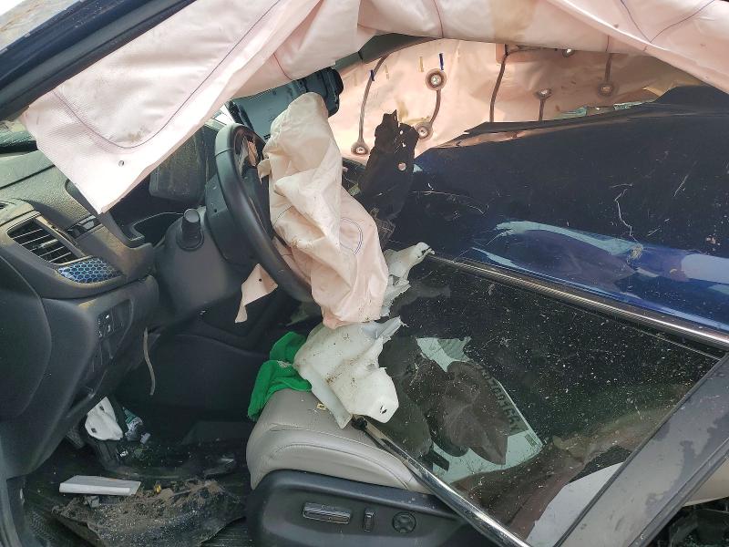 60788166 :رقم المزاد ، 5J6RW2H90HL024081 vin ، 2017 Honda Cr-v مزاد بيع