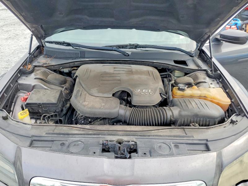 2014 Chrysler 300 მანქანა იყიდება აუქციონზე, vin: 2C3CCABG9EH165055, აუქციონის ნომერი: 62621576