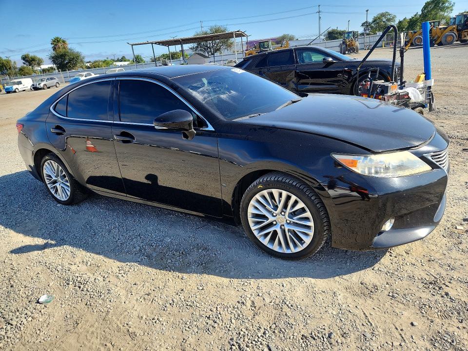 Продажа на аукционе авто 2014 Lexus Es, vin: JTHBK1GG3E2130098, номер лота: 61814926