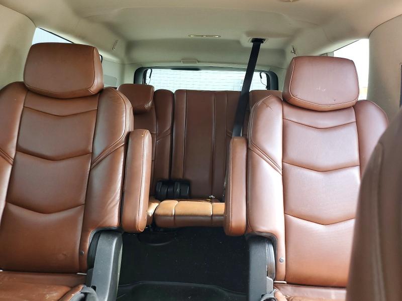62013976 :رقم المزاد ، 1GYS4HKJ9JR237000 vin ، 2018 Cadillac Escalade مزاد بيع