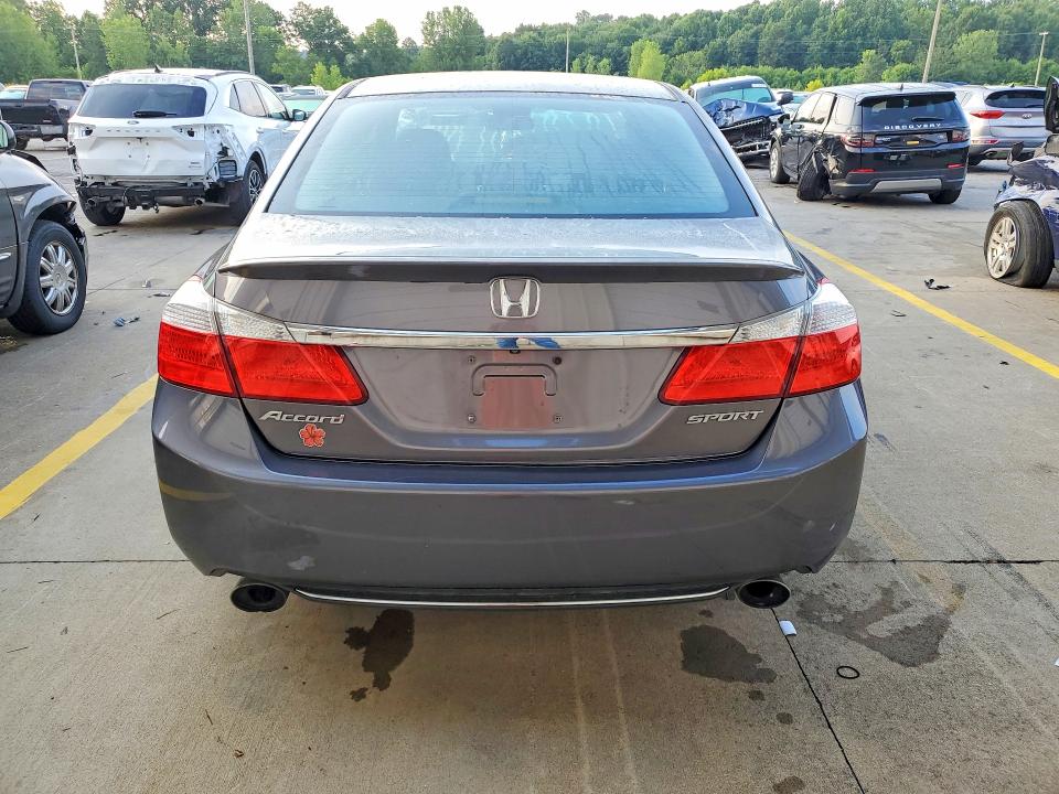 2014 Honda Accord მანქანა იყიდება აუქციონზე, vin: 1HGCR2F56EA165815, აუქციონის ნომერი: 61675246