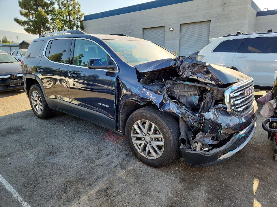 60804446 :رقم المزاد ، 1GKKNSLAXHZ182862 vin ، 2017 Gmc Acadia مزاد بيع