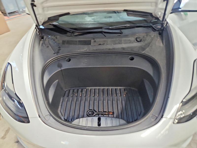 60530836 :رقم المزاد ، 5YJ3E1EAXNF368698 vin ، 2022 Tesla Model 3 مزاد بيع