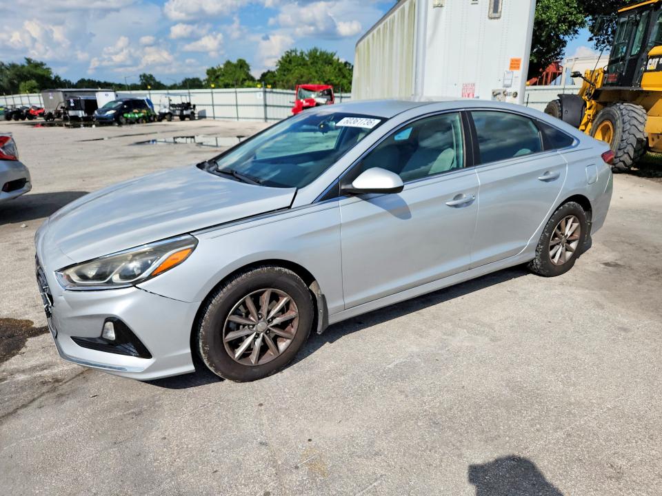 60361736 :رقم المزاد ، 5NPE24AF6KH798102 vin ، 2019 Hyundai Sonata مزاد بيع