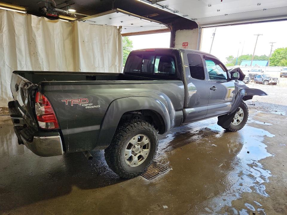Продажа на аукционе авто 2011 Toyota Tacoma, vin: 5TFUU4EN3BX012896, номер лота: 60035556