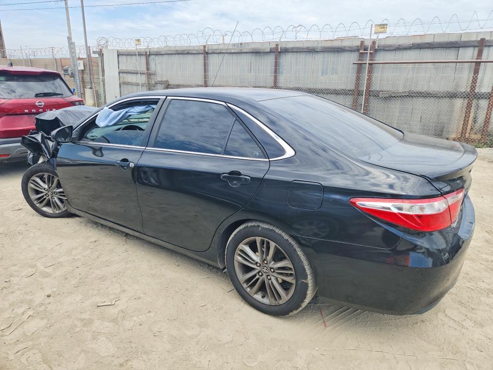61891756 :رقم المزاد ، 4T1BF1FK1GU192288 vin ، 2016 Toyota Camry مزاد بيع