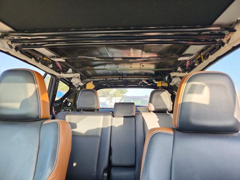 Продажа на аукционе авто 2016 Toyota Rav4, vin: JTMJFREV1GD183679, номер лота: 61385426