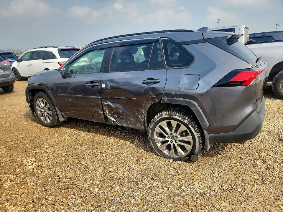 61429646 :رقم المزاد ، 2T3R1RFV2NC312580 vin ، 2022 Toyota Rav4 مزاد بيع