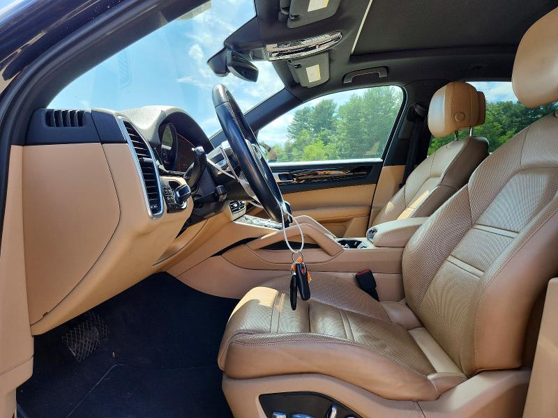 60698416 :رقم المزاد ، WP1AA2AY6KDA00905 vin ، 2019 Porsche Cayenne مزاد بيع