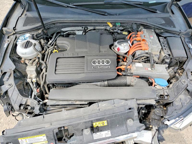 Продаж на аукціоні авто 2017 Audi A3, vin: WAUSPBFFXHA105269, номер лоту: 60688486