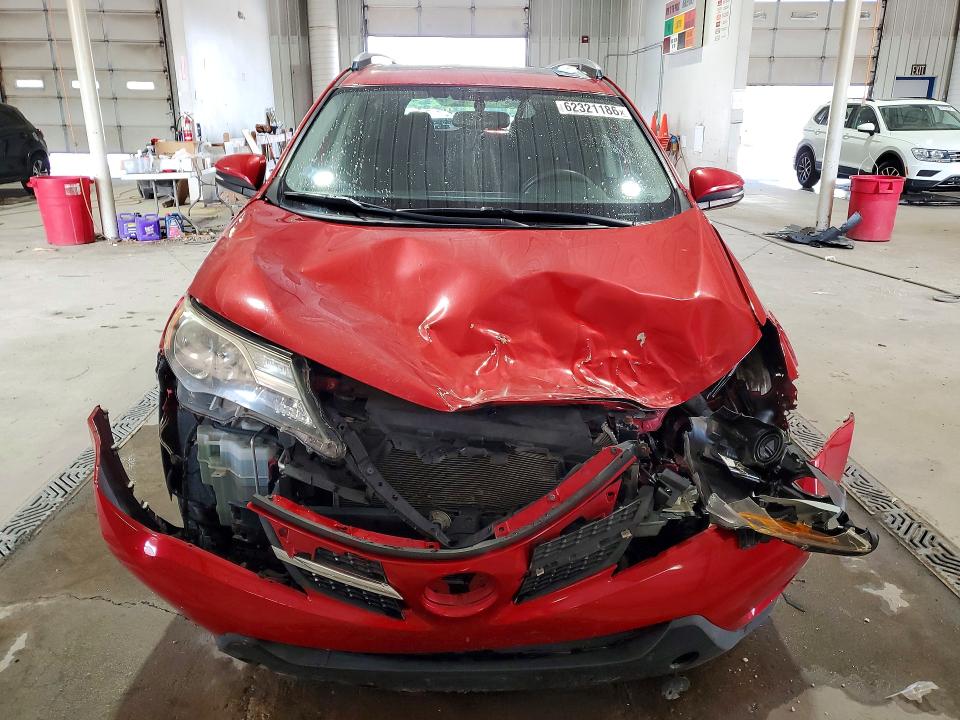 Продажа на аукционе авто 2015 Toyota Rav4, vin: JTMRFREV6FD134138, номер лота: 62321186