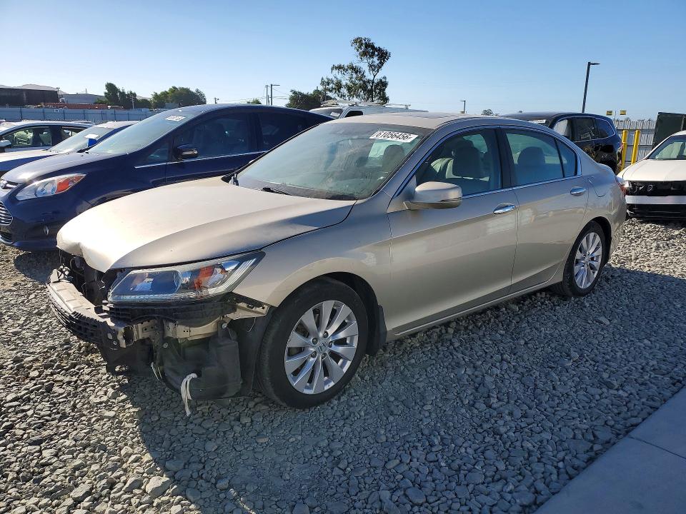 Продаж на аукціоні авто 2014 Honda Accord, vin: 1HGCR2F89EA104825, номер лоту: 61056456