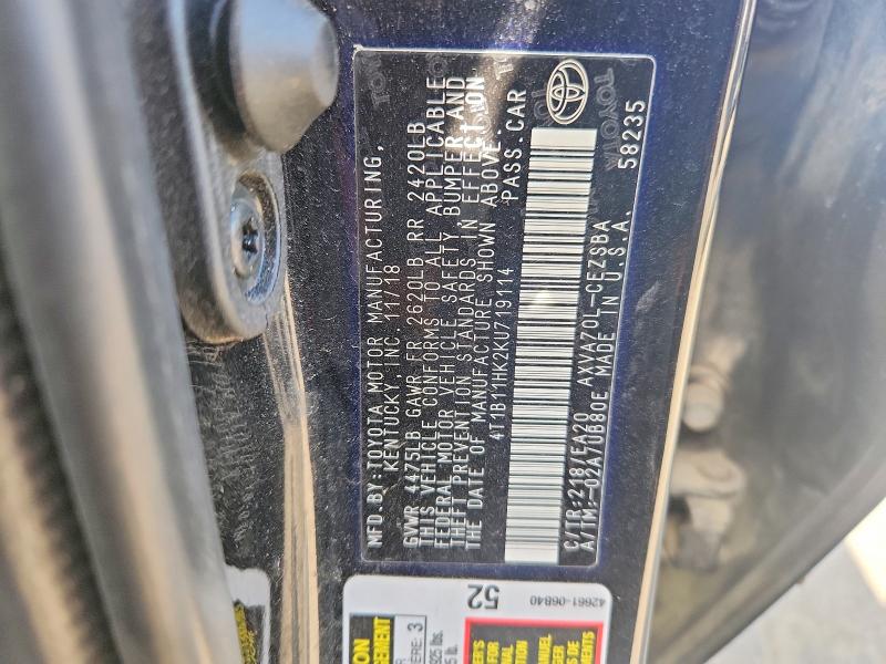 60366516 :رقم المزاد ، 4T1B11HK2KU719114 vin ، 2019 Toyota Camry مزاد بيع