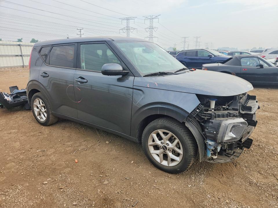60824856 :رقم المزاد ، KNDJ23AU5L7065908 vin ، 2020 Kia Soul مزاد بيع